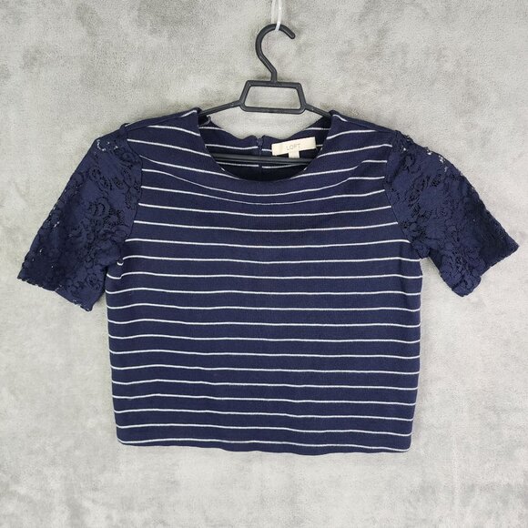 Womens Navy Ann Taylor Loft Striped Crop Top Lace Sleeves Round Neck Size M - Picture 2 of 9